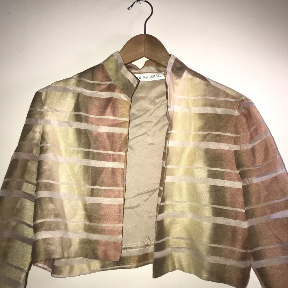 Cropped thin jacket - Picture 2 of 2